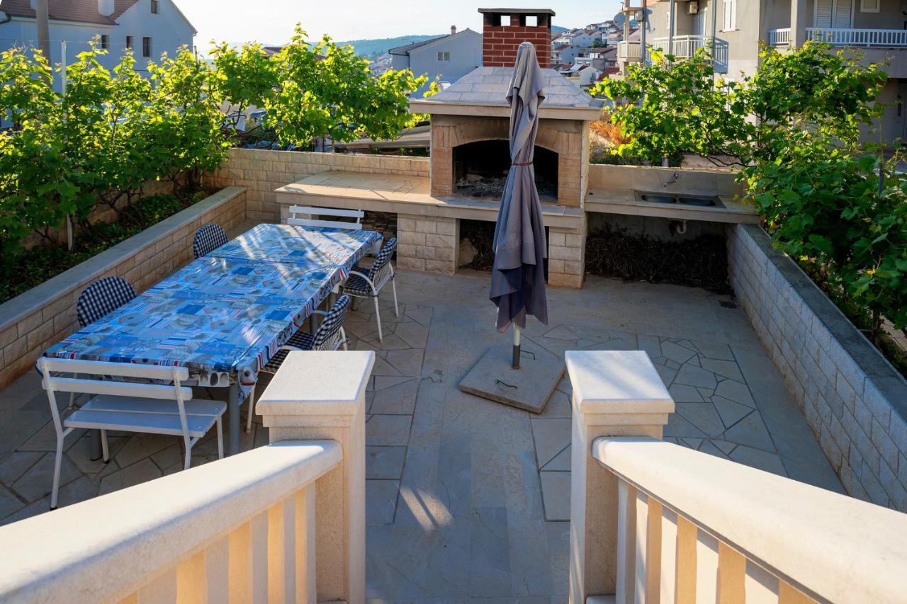 Apartma Fio - Hvar *
